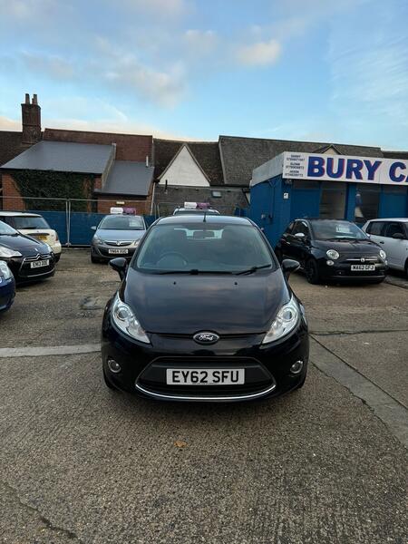 FORD FIESTA 1.4 TDCi DPF Zetec