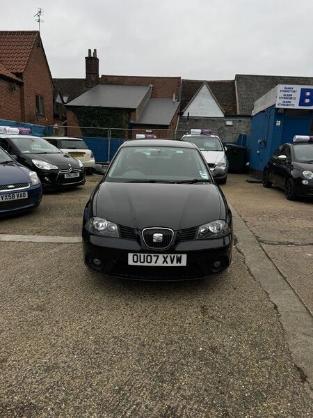 SEAT IBIZA 1.4 16v Sport