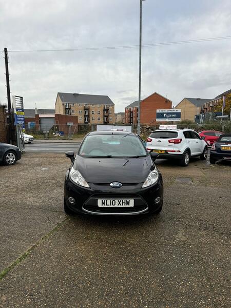 FORD FIESTA 1.4 Zetec